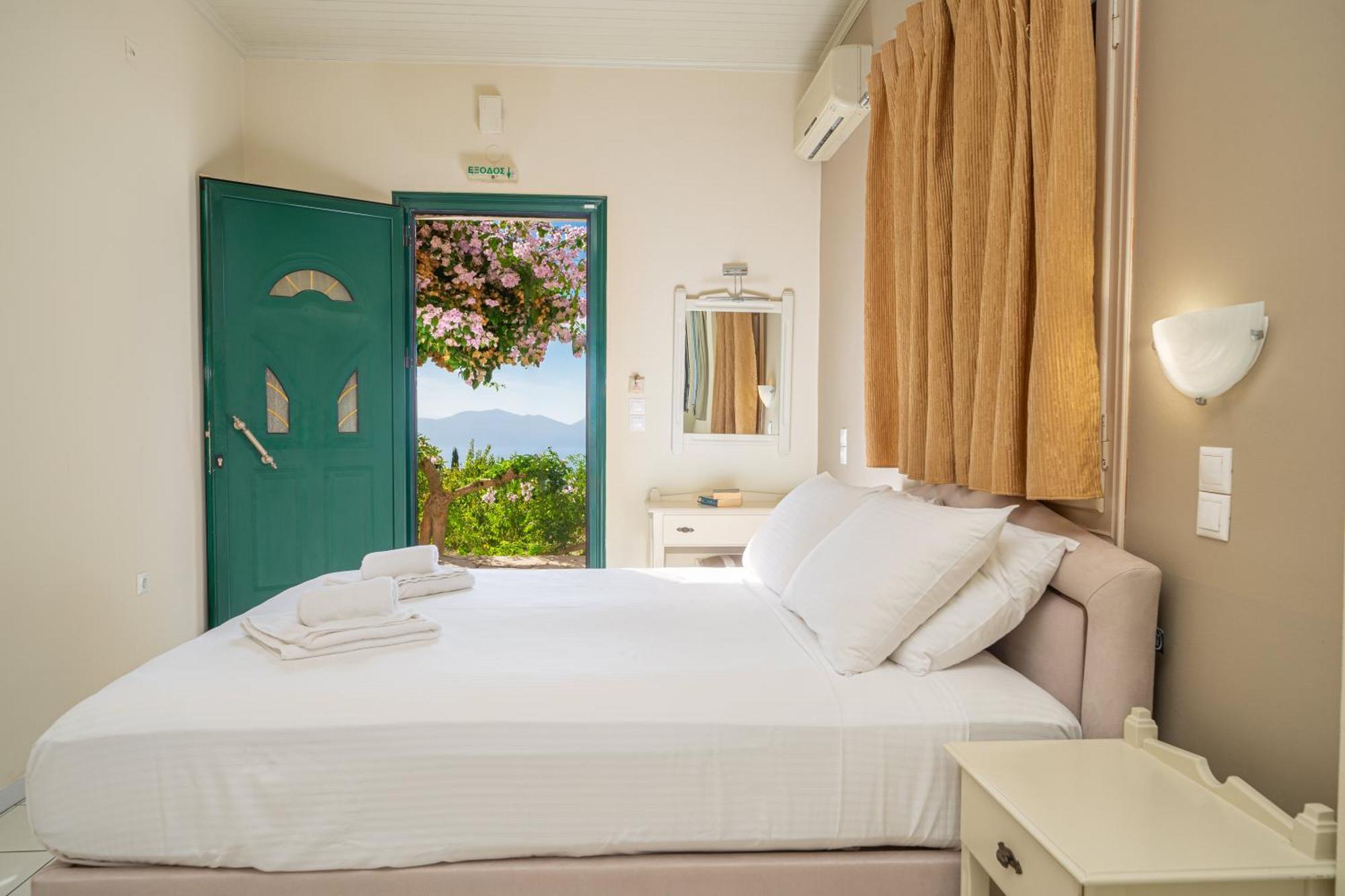Panoramic Sunset Apartment Kothreas Exterior photo
