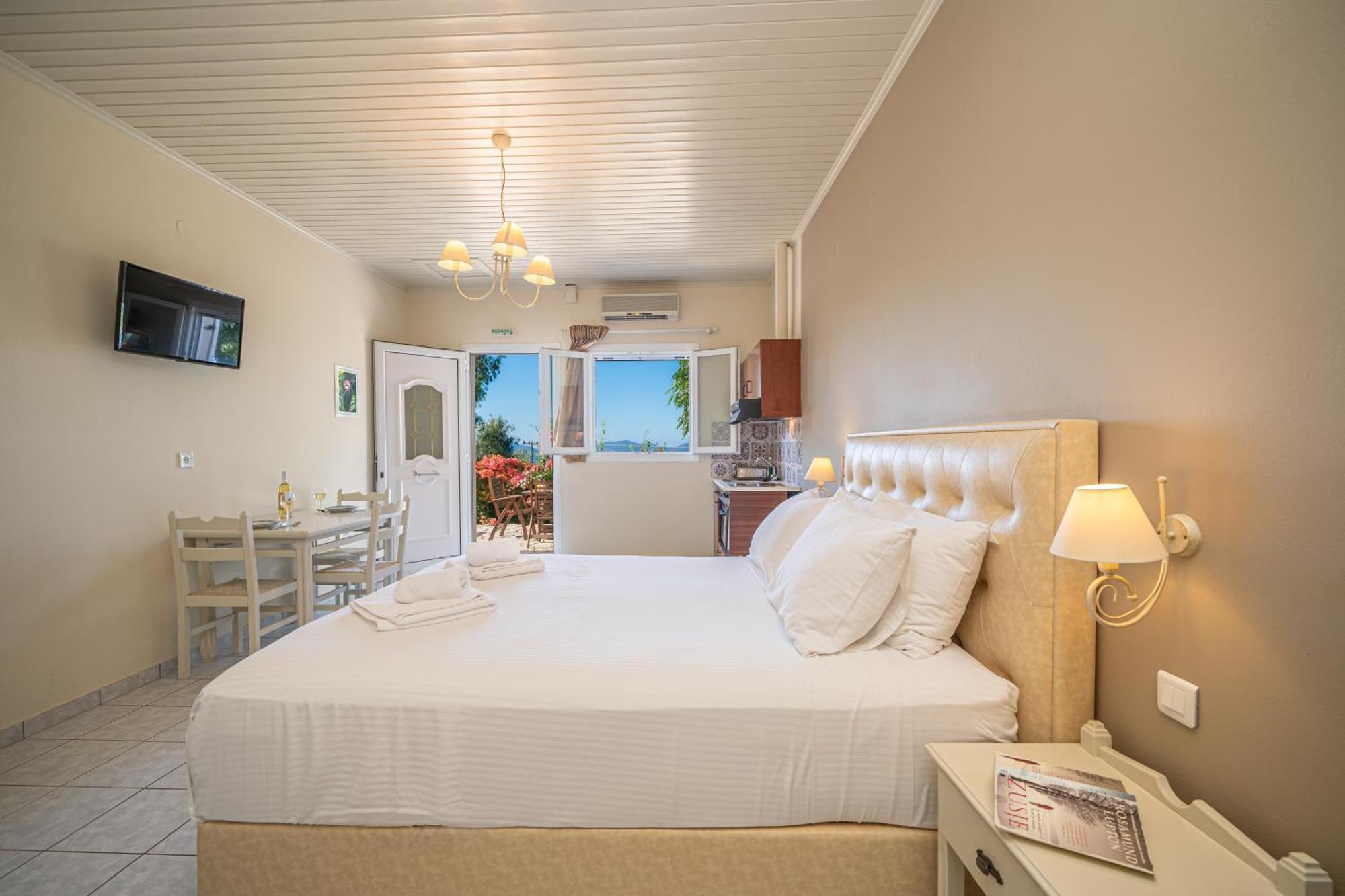 Panoramic Sunset Apartment Kothreas Exterior photo