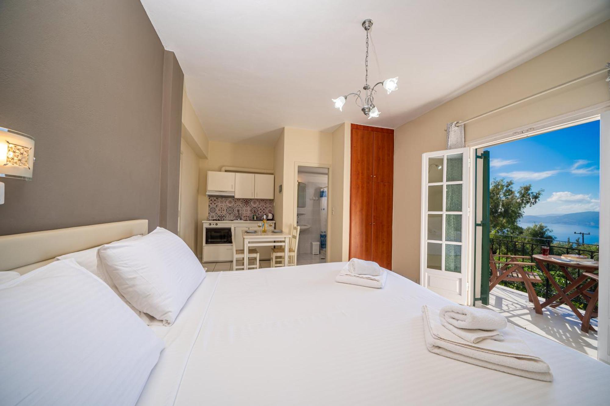Panoramic Sunset Apartment Kothreas Exterior photo